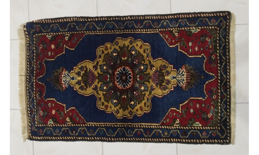 Halı Yastık